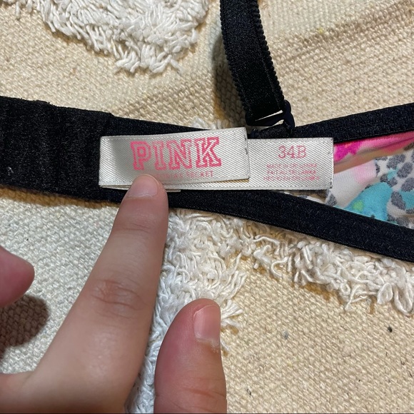 Pink Victoria Secret Wear Everywhere Floral Bra - Picture 4 of 4